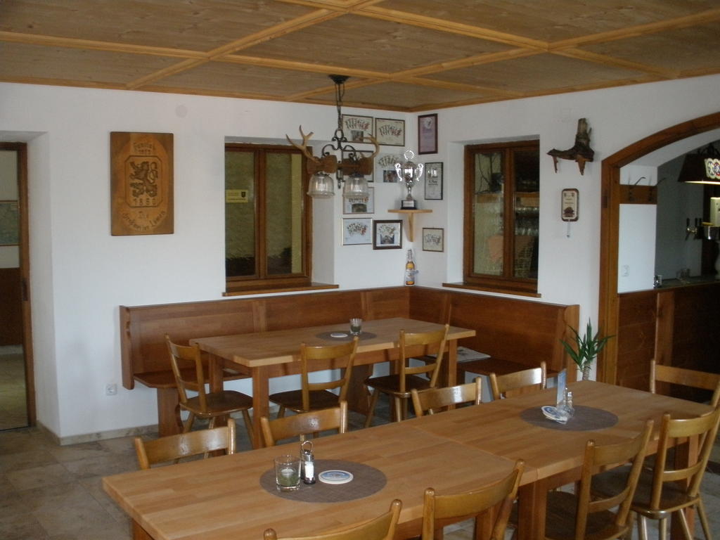 Alpengasthof Zur Loisach Hotel Grossweil Eksteriør billede