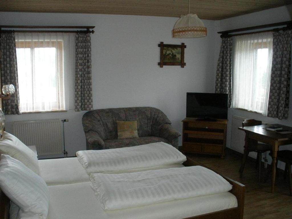 Alpengasthof Zur Loisach Hotel Grossweil Eksteriør billede